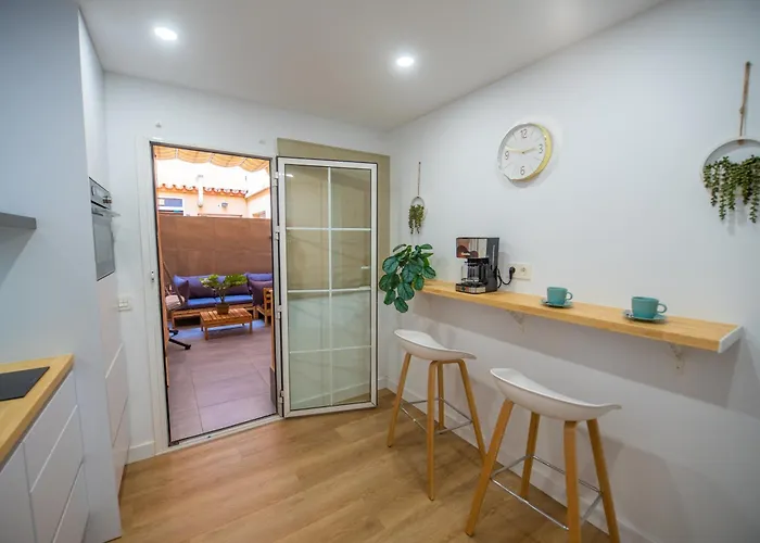 Διαμέρισμα Prensa & Courtyard By Ele Μάλαγα